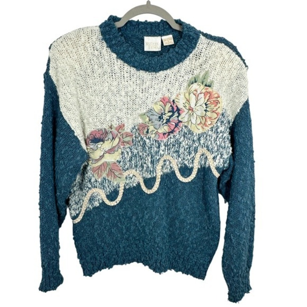 Vintage‎ Sweater Floral Pearl Pastel Blue Grannycore Cottagecore Chunky Knit